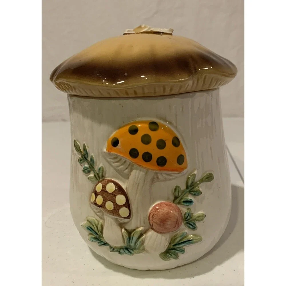 Merry Mushroom Canister w/Lid Sears Roebuck 1976 Japan
